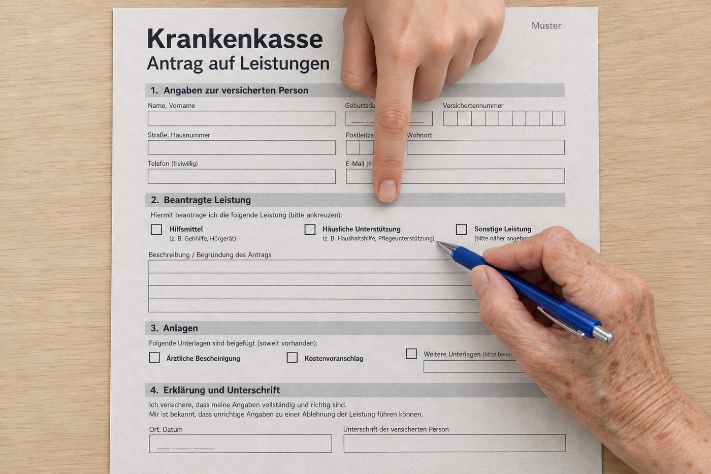 Ein Antrag an die Pflegekasse wird gemeinsam ausgefüllt
